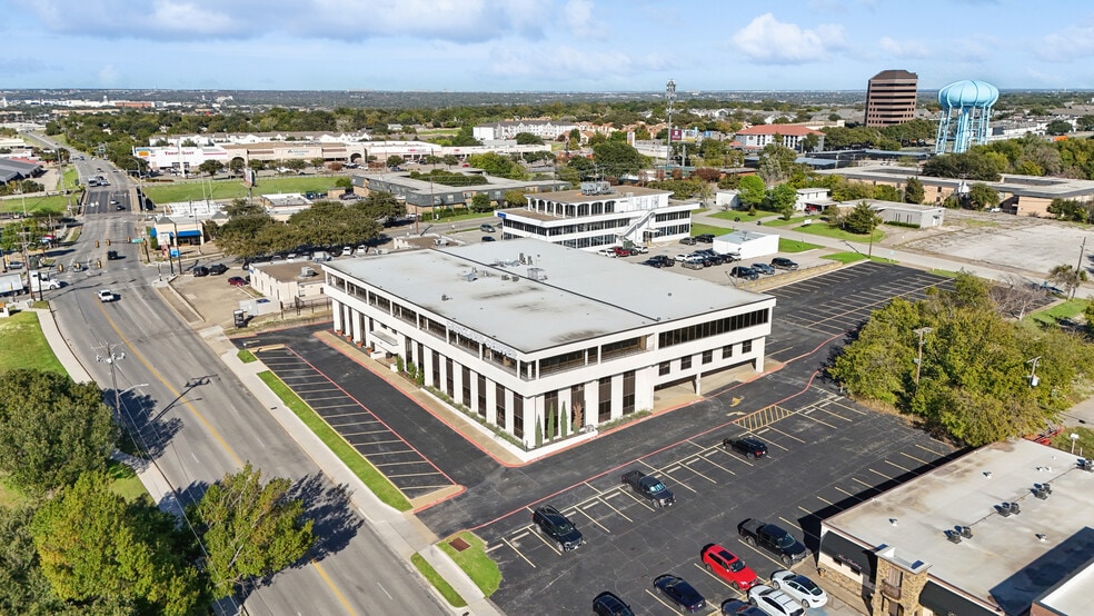 2821 Lackland Rd, Fort Worth, TX for sale - Building Photo - Image 2 of 25