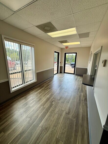 326 E High St, Potosi, MO à vendre - Photo du bâtiment - Image 2 de 16