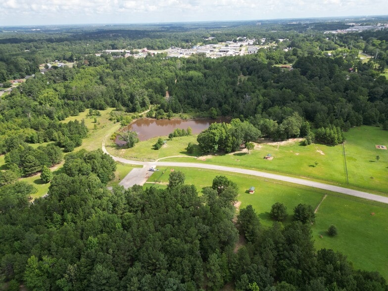 3349 Grande blvd, Tyler, TX à vendre - Photo du bâtiment - Image 3 de 6