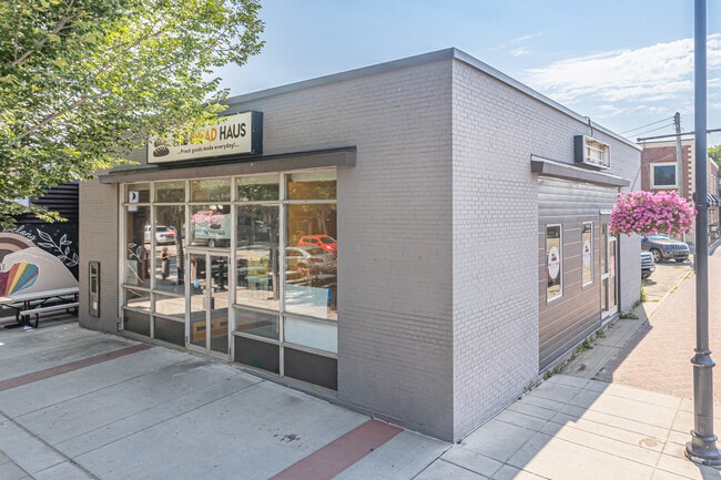 More details for 10201 100th Ave, Fort Saskatchewan, AB - Flex for Lease