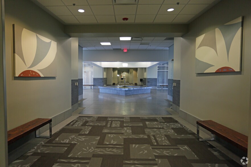 6465 Sycamore Canyon Blvd, Riverside, CA for lease - Interior Photo - Image 2 of 4