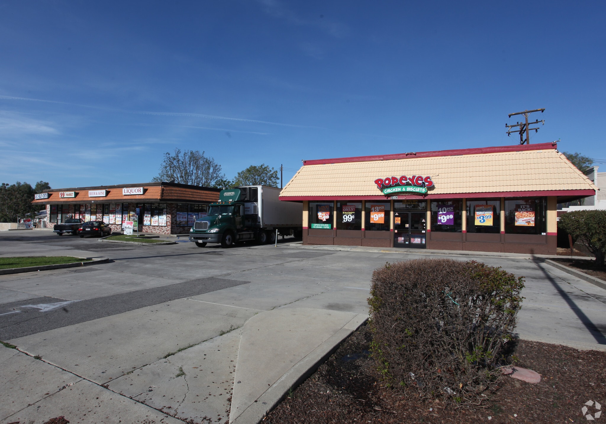 1839-1883 Erringer Rd, Simi Valley, CA for lease Primary Photo- Image 1 of 6