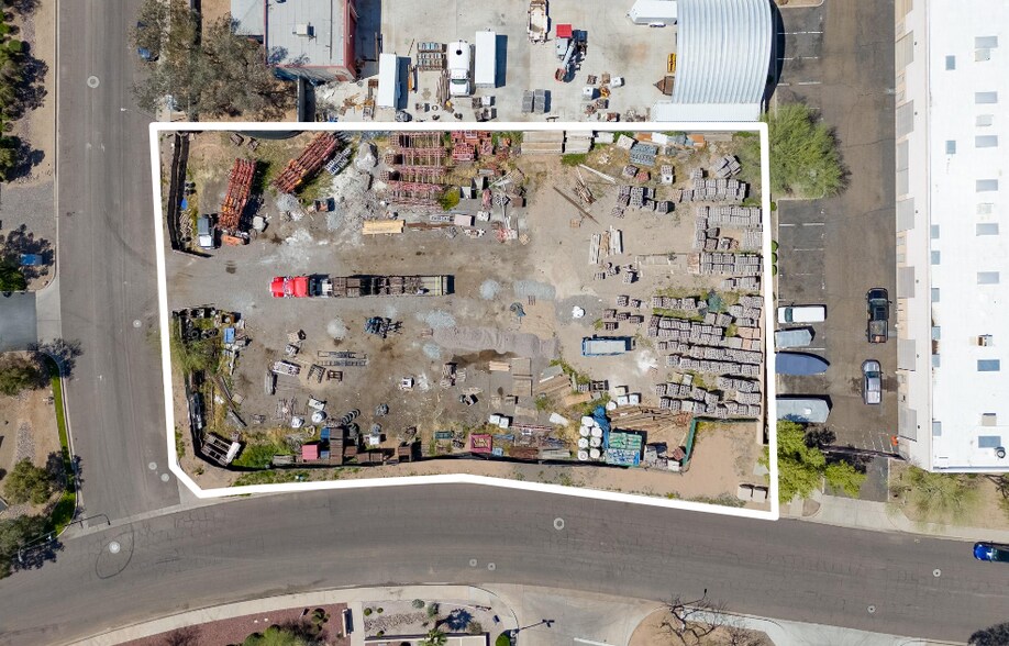 7020 W Augusta Ave, Glendale, AZ à louer - Photo du bâtiment - Image 2 de 11