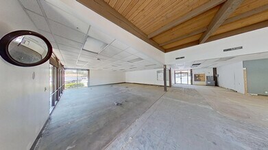 811-897 Silver Spur Rd, Rolling Hills Estates, CA for lease Interior Photo- Image 2 of 10