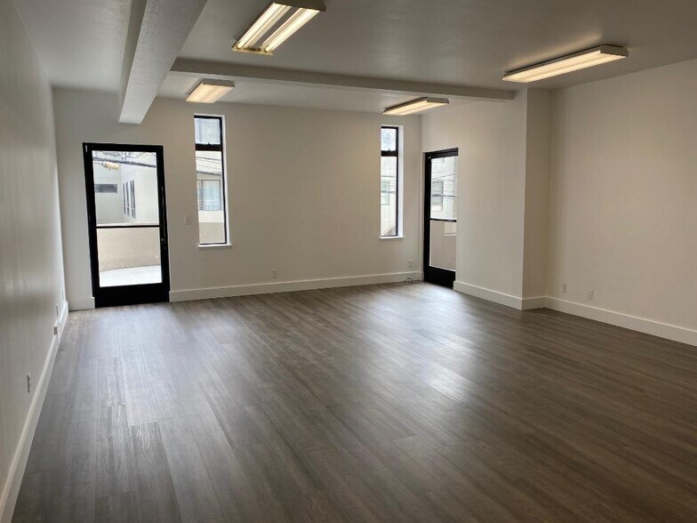 667-669 Chenery St, San Francisco, CA à louer - Photo intérieure - Image 3 de 8