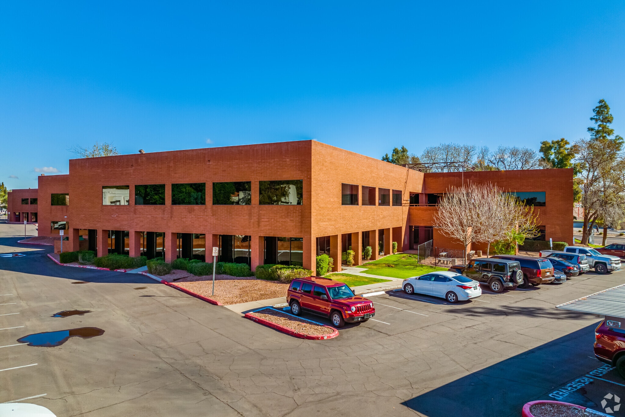 10240 N 31st Ave, Phoenix, AZ for lease Interior Photo- Image 1 of 5