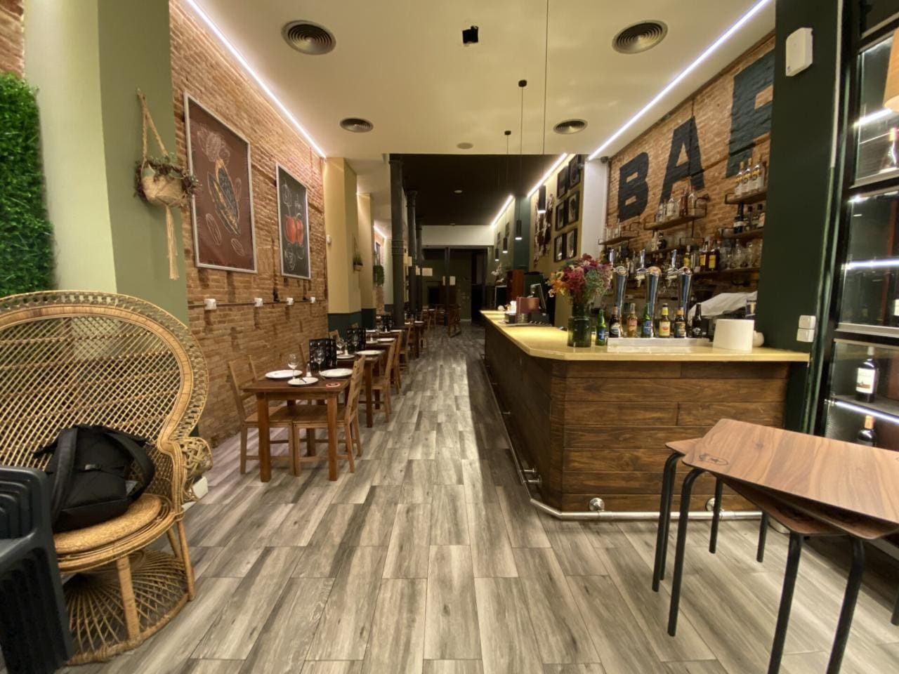 Commerce de détail dans Barcelone, Barcelona à louer Photo intérieure- Image 1 de 11