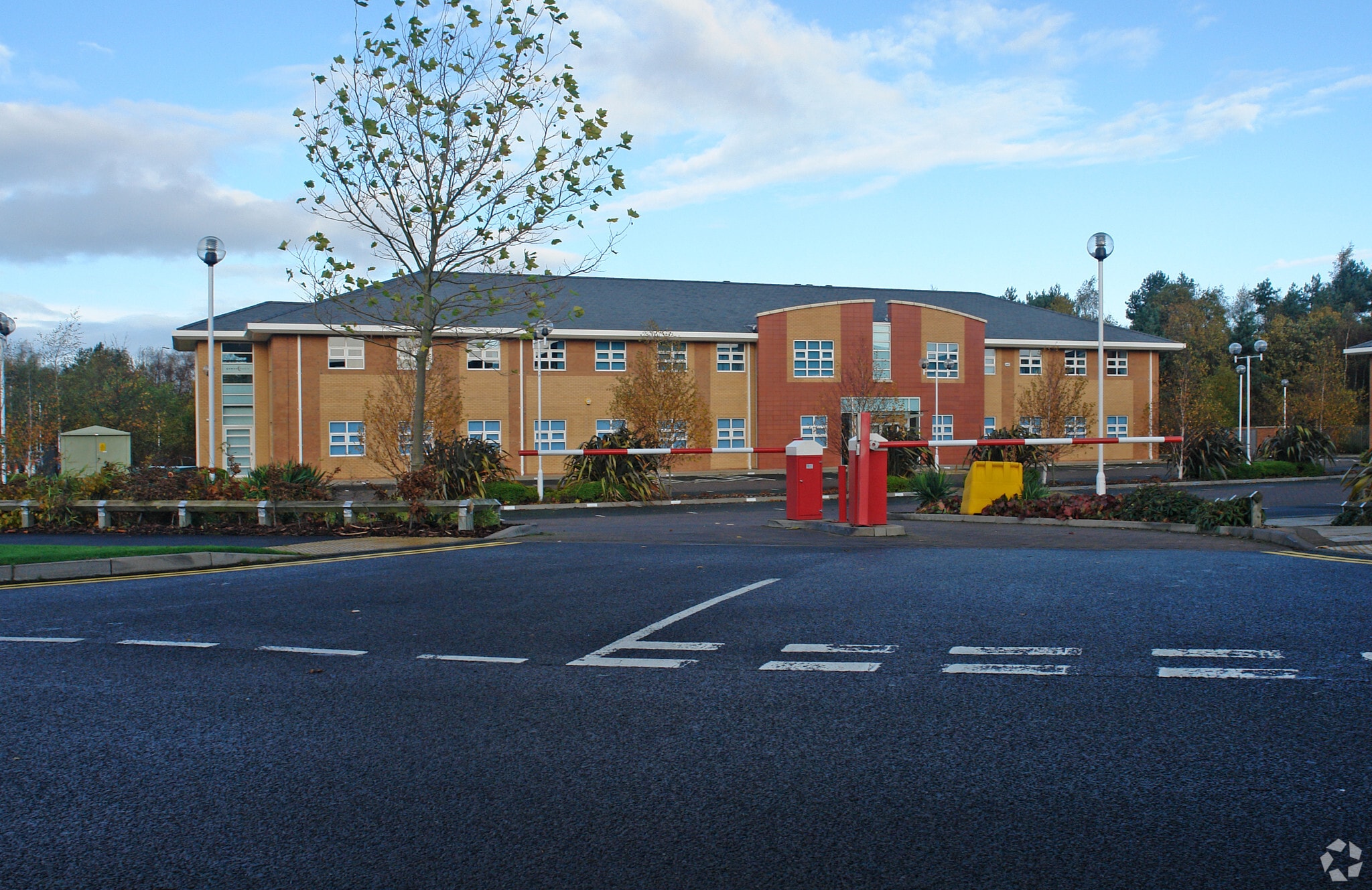 Broadlands, Wolverhampton for lease Primary Photo- Image 1 of 11