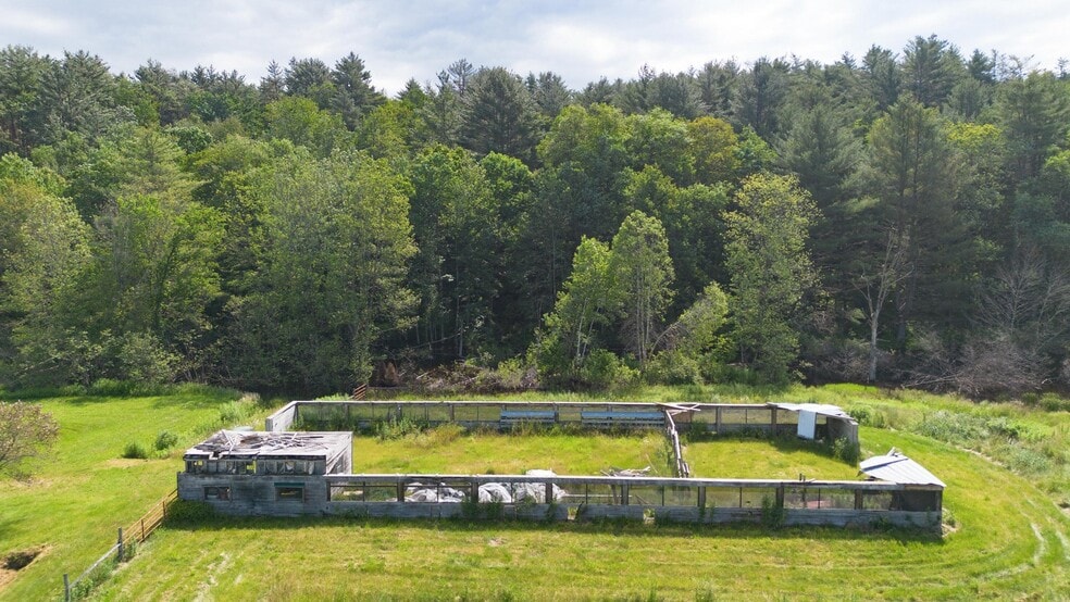 32 Vt Route 10, Chester, VT for sale - Building Photo - Image 3 of 15