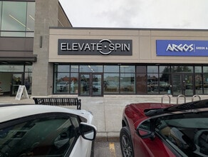 34 Highbury Park Dr, Ottawa, ON à louer Photo du bâtiment- Image 2 de 10