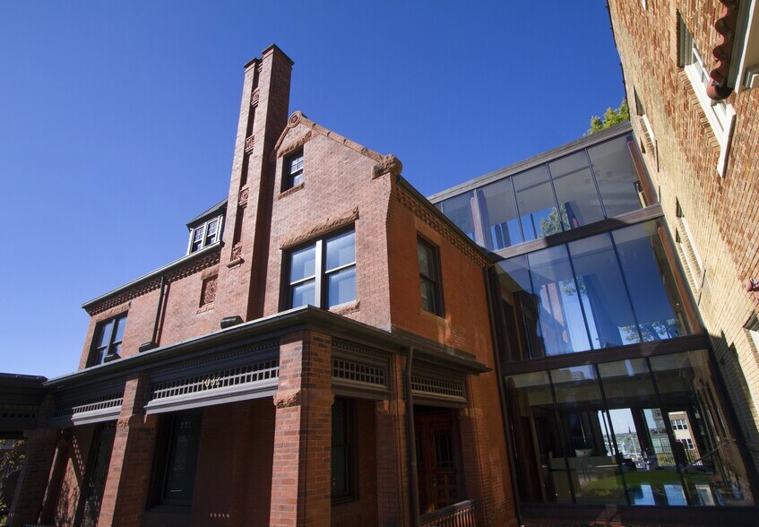 1032 Pennsylvania Ave, Kansas City, MO à vendre - Photo du bâtiment - Image 3 de 13