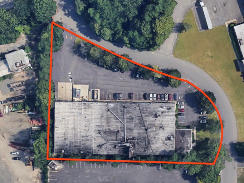 40 Ranick Rd, Hauppauge, NY à vendre - Photo du bâtiment - Image 3 de 6