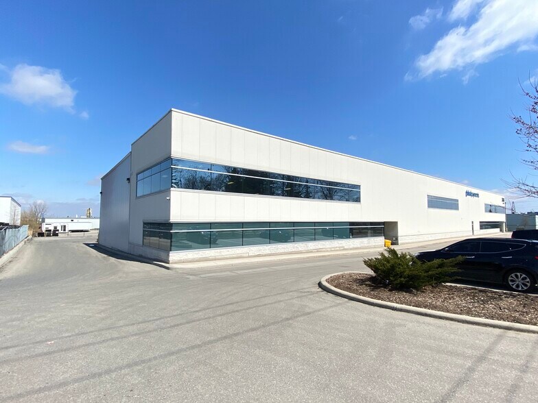 333 Henry St, Brantford, ON à vendre - Photo du bâtiment - Image 1 de 1