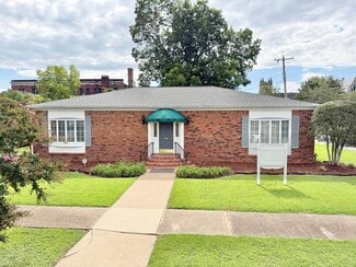 Plus de détails pour 105 N Hickory St, Aberdeen, MS - Flex à vendre