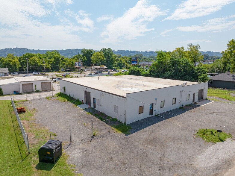 2906 Calhoun Ave, Chattanooga, TN à louer - Photo principale - Image 1 de 31