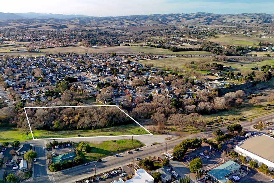 42 Old County rd, Templeton, CA à vendre - Photo principale - Image 2 de 9