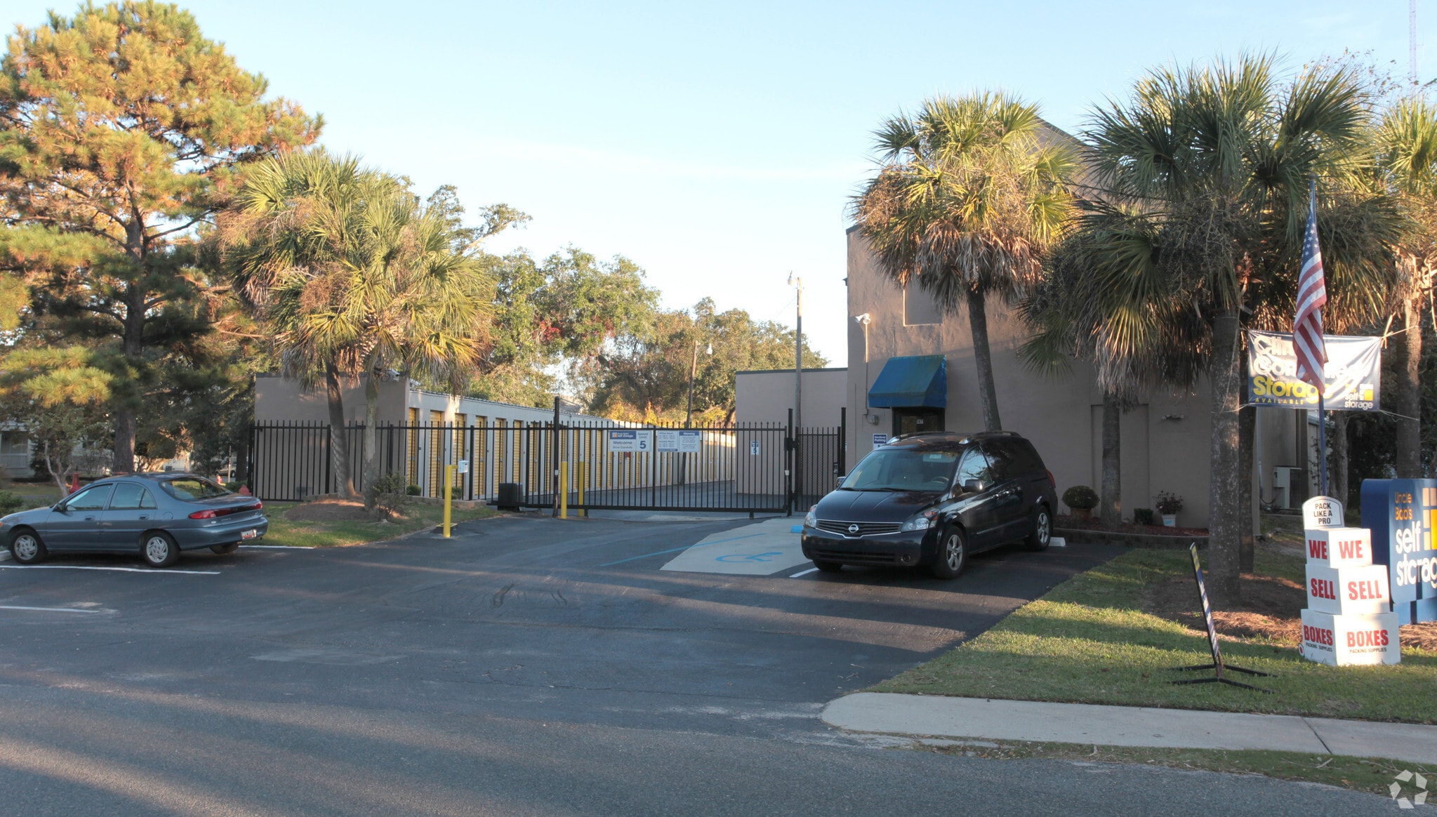 1471 Center Street Ext, Mount Pleasant, SC for lease Primary Photo- Image 1 of 3