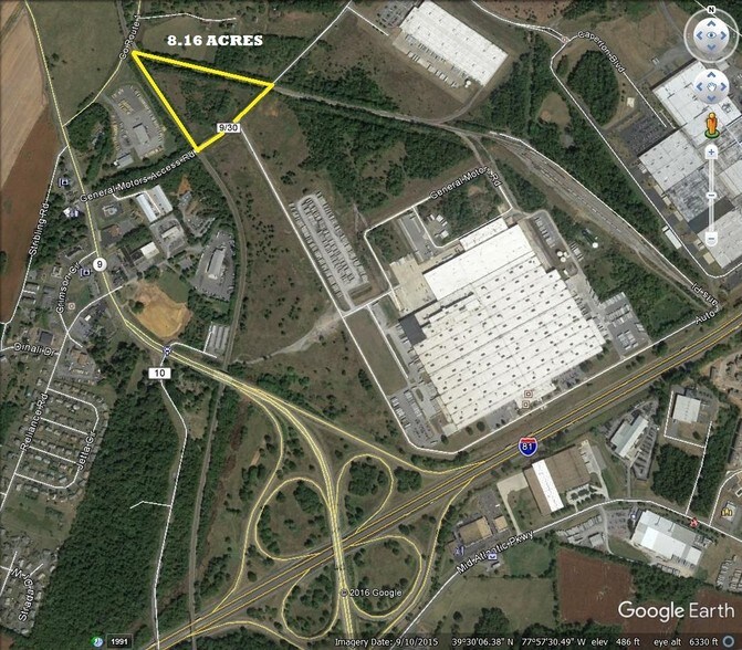 890 GM Access Rd, Martinsburg, WV à louer - Photo du bâtiment - Image 1 de 2