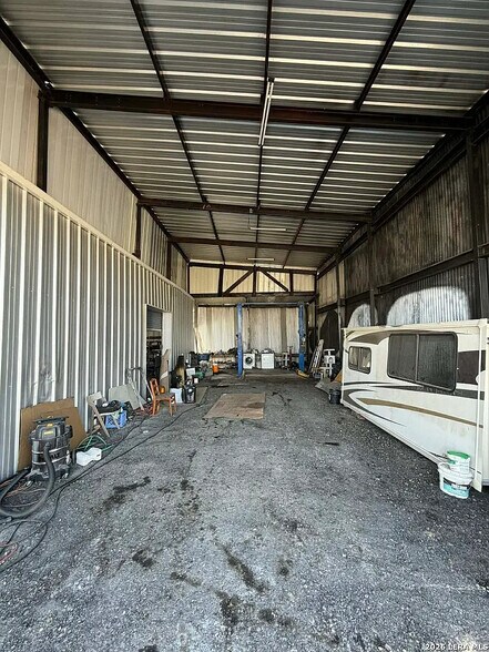 7300 Quintana Rd, San Antonio, TX à vendre - Photo intérieure - Image 3 de 8