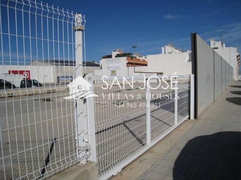 Terrain dans Aspe, Alicante à louer - Photo du bâtiment - Image 3 de 7