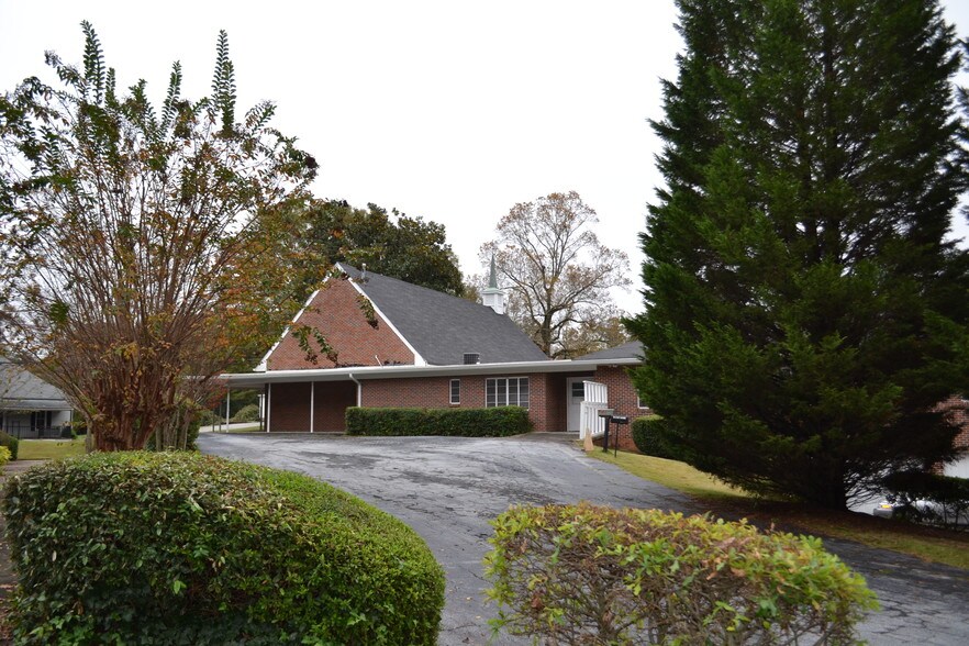 104 W Campbellton St, Fairburn, GA à vendre - Photo du bâtiment - Image 3 de 55