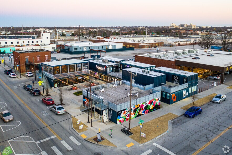 502 E 3rd St, Tulsa, OK à vendre - Photo du bâtiment - Image 2 de 6