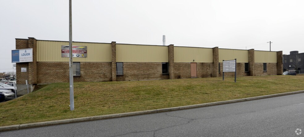 505-531 Rue Le Breton, Longueuil, QC à louer - Photo du bâtiment - Image 3 de 5