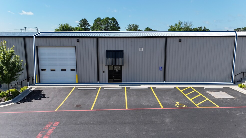4173 N 20th St, Ozark, MO for lease - Building Photo - Image 2 of 13