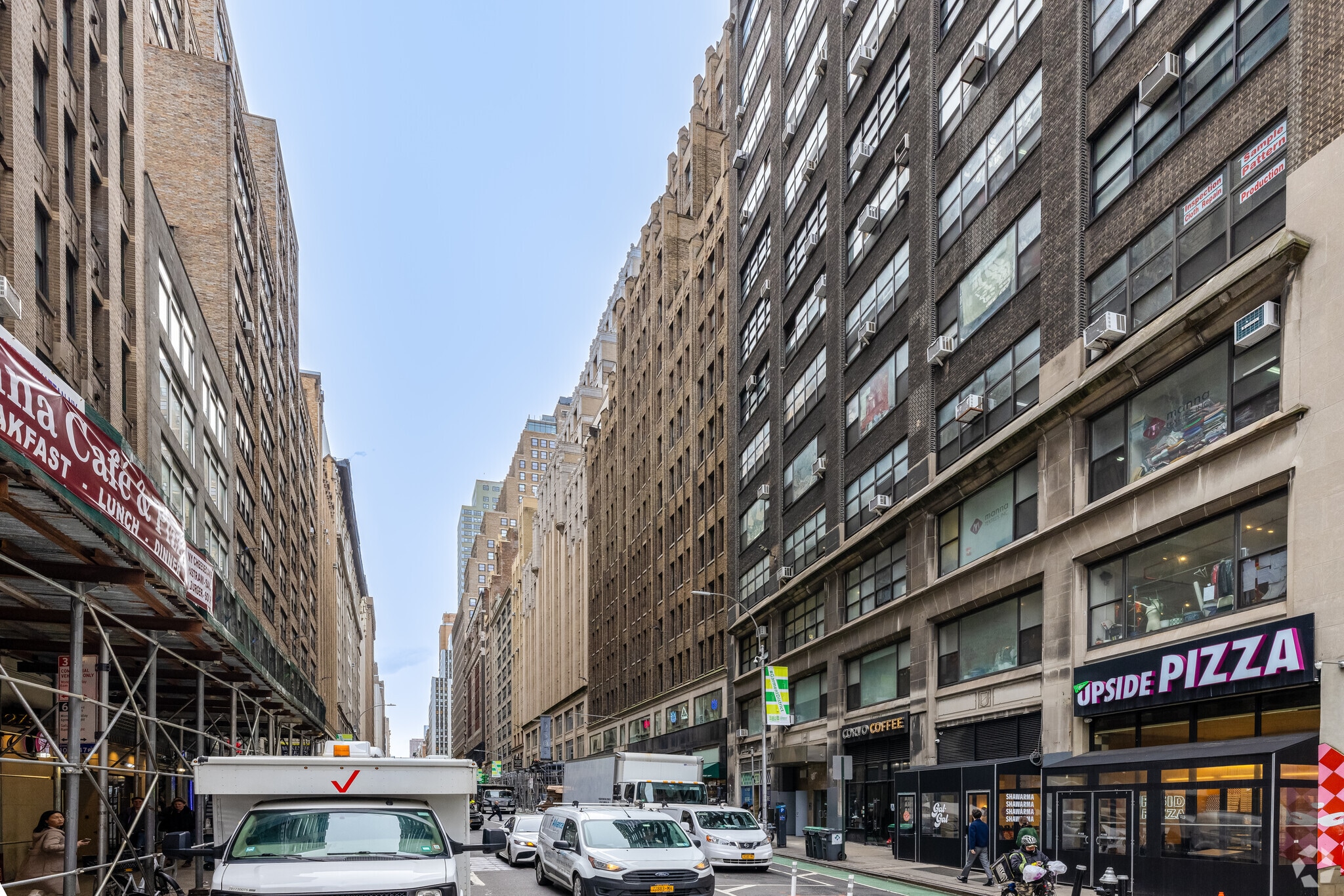 260 W 39th St, New York, NY for lease Building Photo- Image 1 of 9