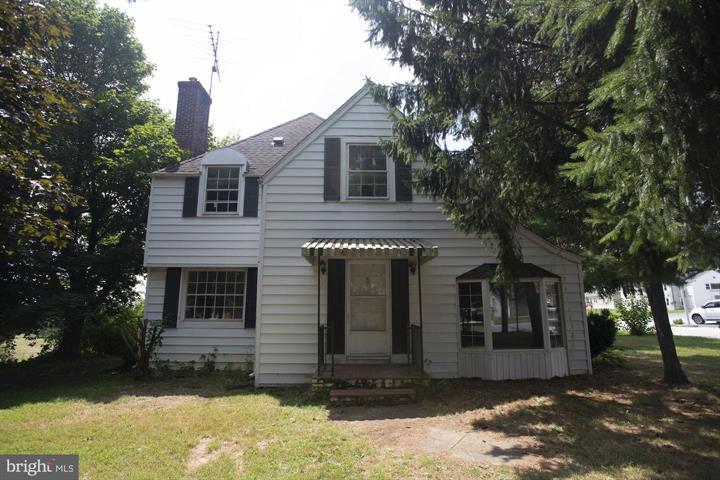 874 Delta Rd, Red Lion, PA à vendre - Photo du bâtiment - Image 3 de 25