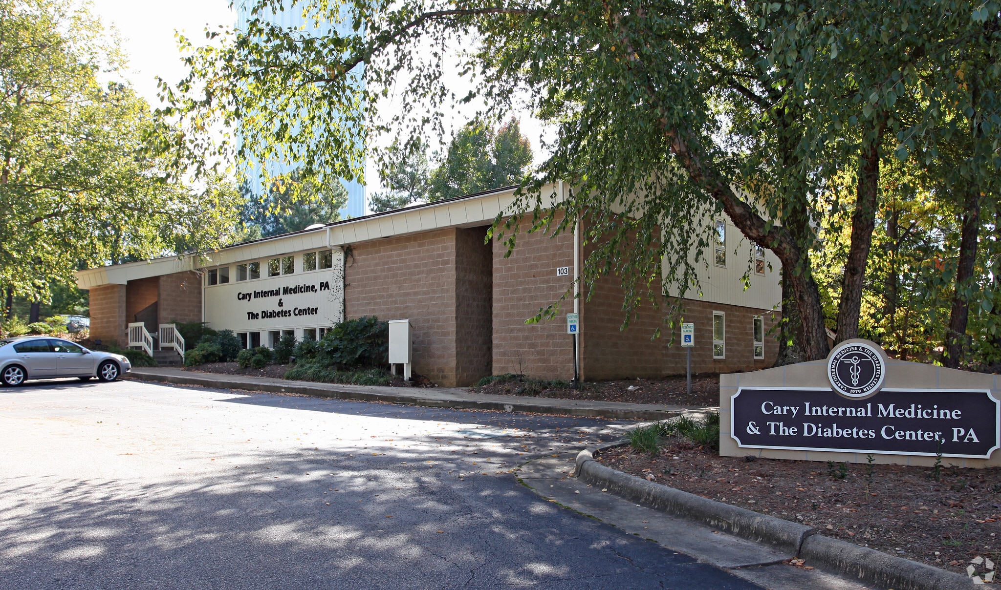103 Baines Ct, Cary, NC à louer Photo du bâtiment- Image 1 de 12