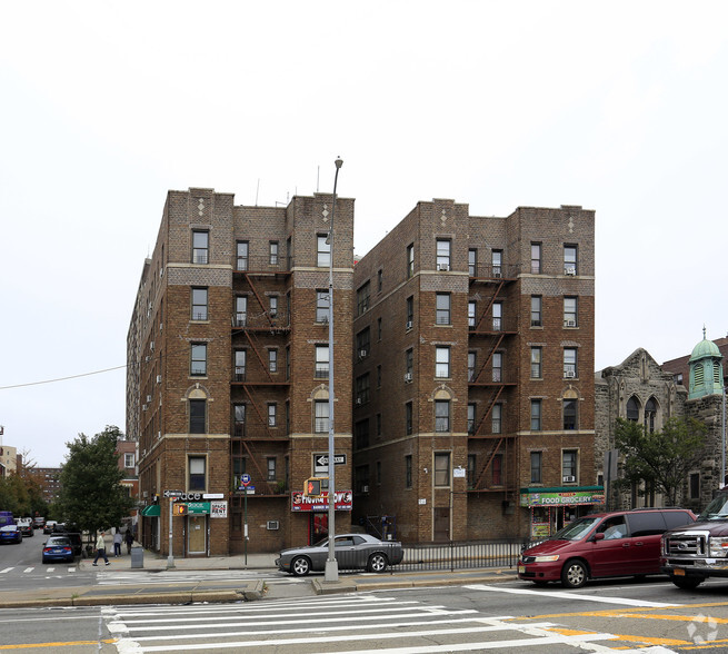 1964 Grand Concourse, Bronx, NY for lease - Primary Photo - Image 1 of 13