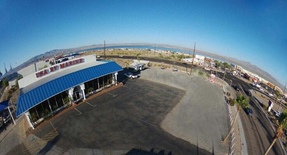 951 Lake Havasu Ave N, Lake Havasu City, AZ à louer - Photo du bâtiment - Image 2 de 79