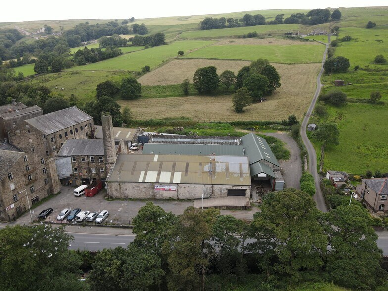 Burnley Rd, Bacup à louer - Photo du bâtiment - Image 3 de 3