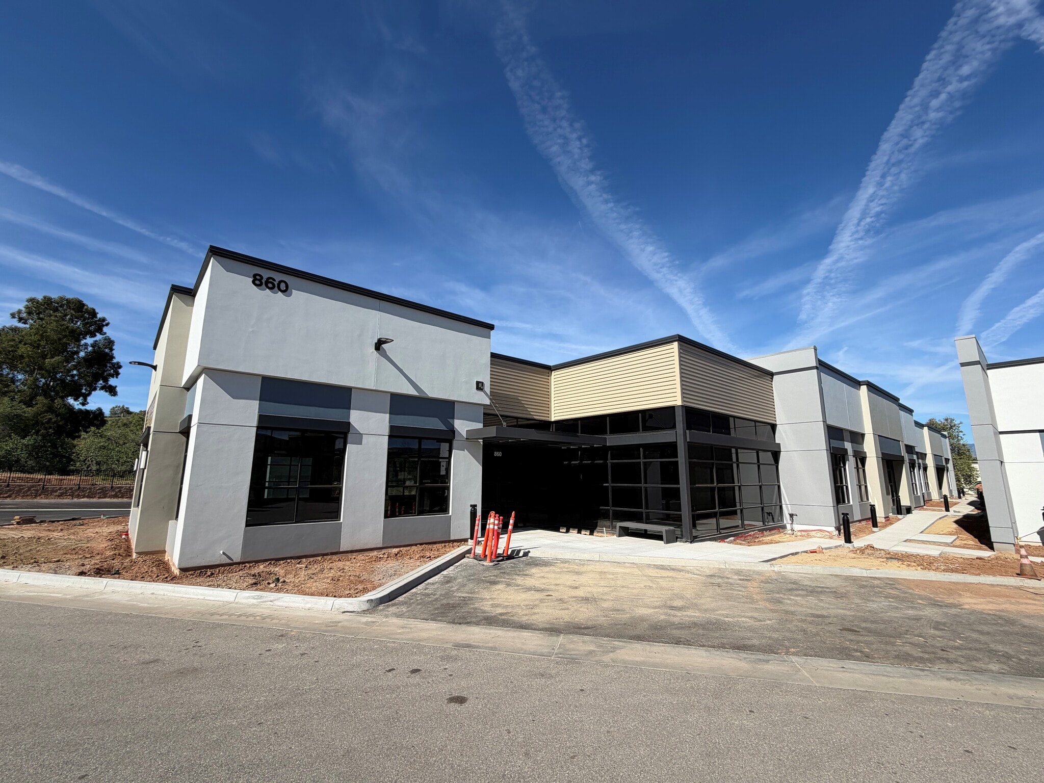 850 Patriot Dr, Moorpark, CA for lease Interior Photo- Image 1 of 1