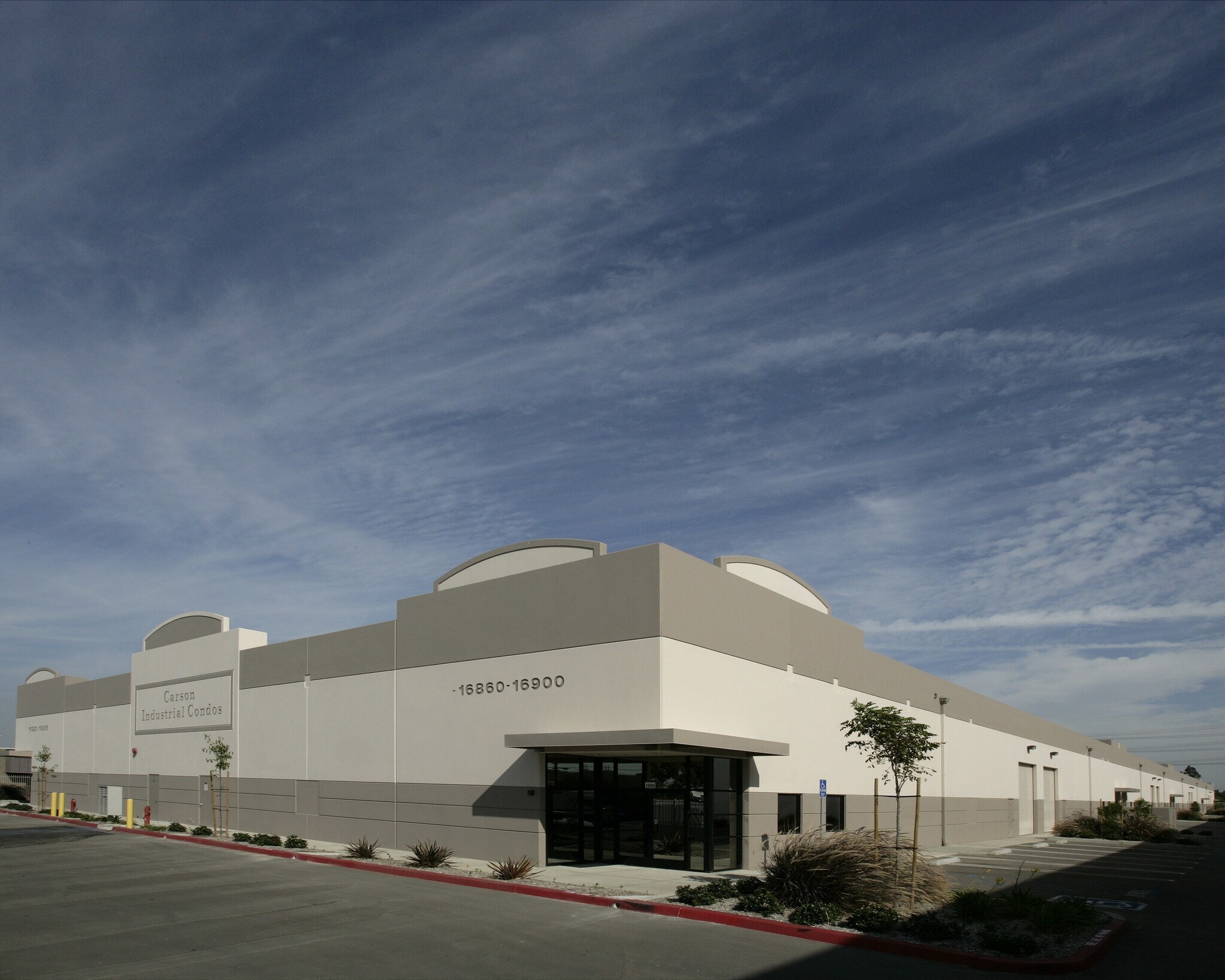 16820-16900 S Main St, Gardena, CA for lease Interior Photo- Image 1 of 10