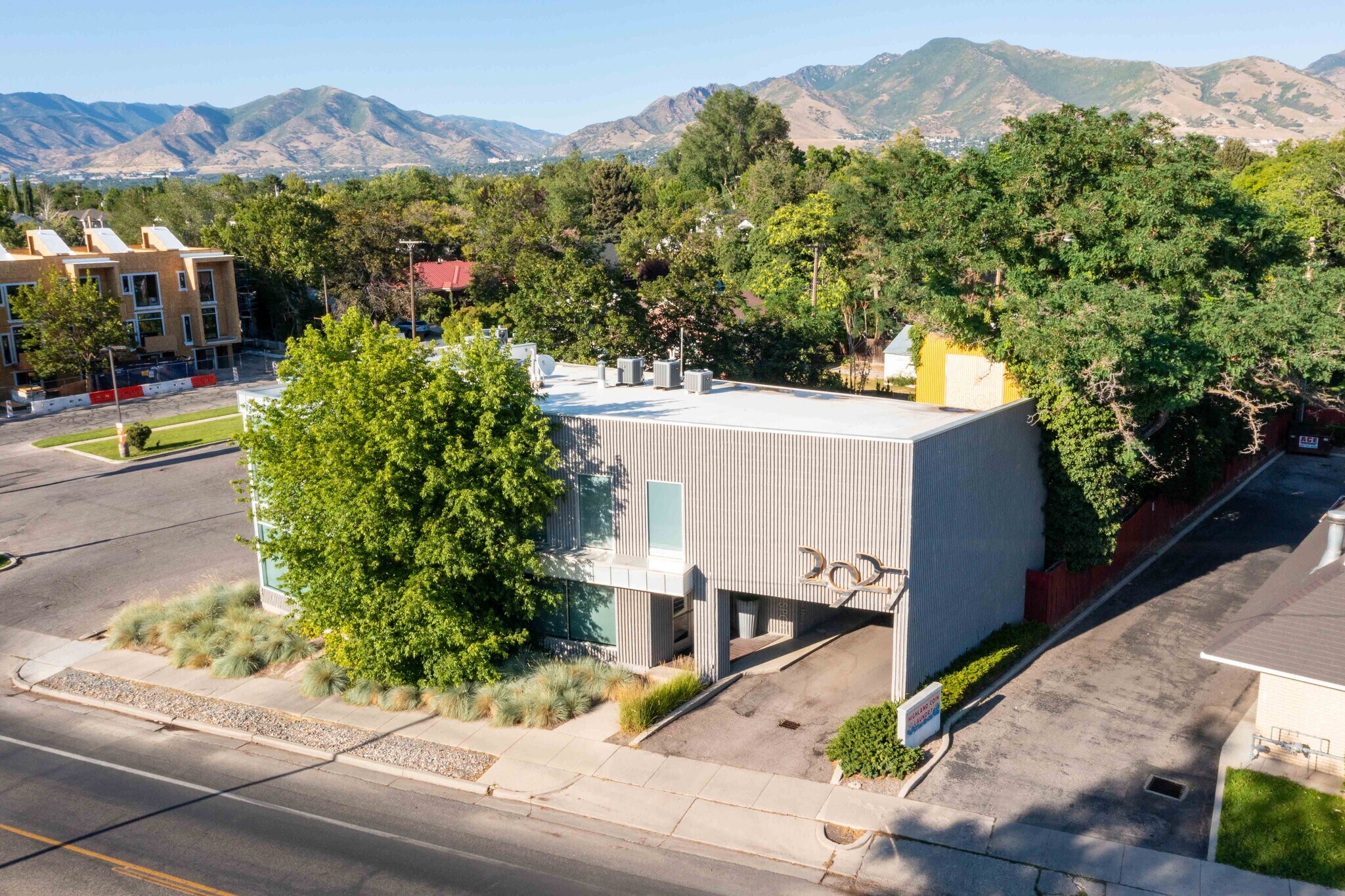 2927 Highland Dr, Salt Lake City, UT à vendre Photo du bâtiment- Image 1 de 1