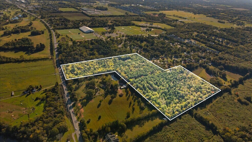 4501 Lebanon pike, Murfreesboro, TN à vendre - Photo du bâtiment - Image 3 de 9