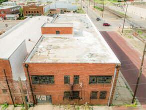 200 W Grand Ave, Ponca City, OK - aerial  map view - Image1