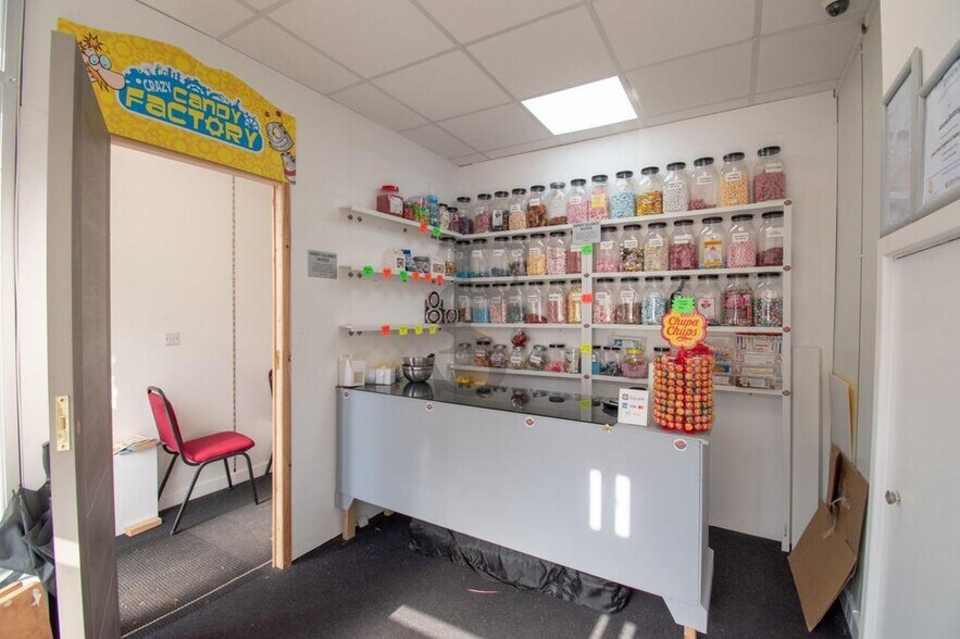 281 Aylestone Rd, Leicester à louer - Photo du bâtiment - Image 2 de 10