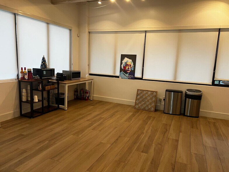 3595 Sheridan St, Hollywood, FL à louer - Photo du bâtiment - Image 2 de 19