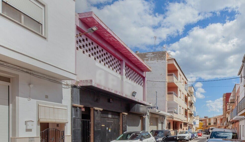 Commerce de détail dans La Pobla Llarga, Valencia à vendre - Photo du bâtiment - Image 3 de 18