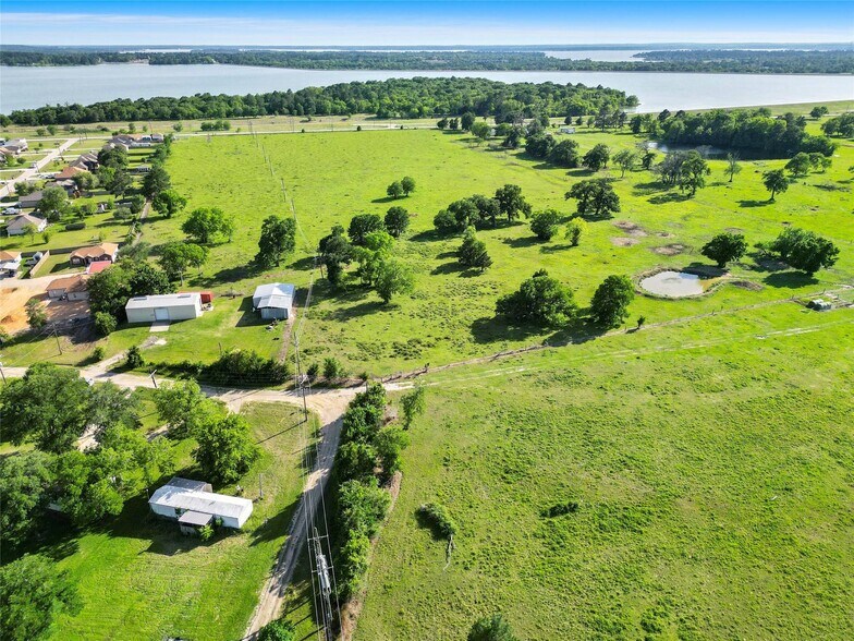 11250 Longstreet Rd, Willis, TX à vendre - Photo principale - Image 2 de 5