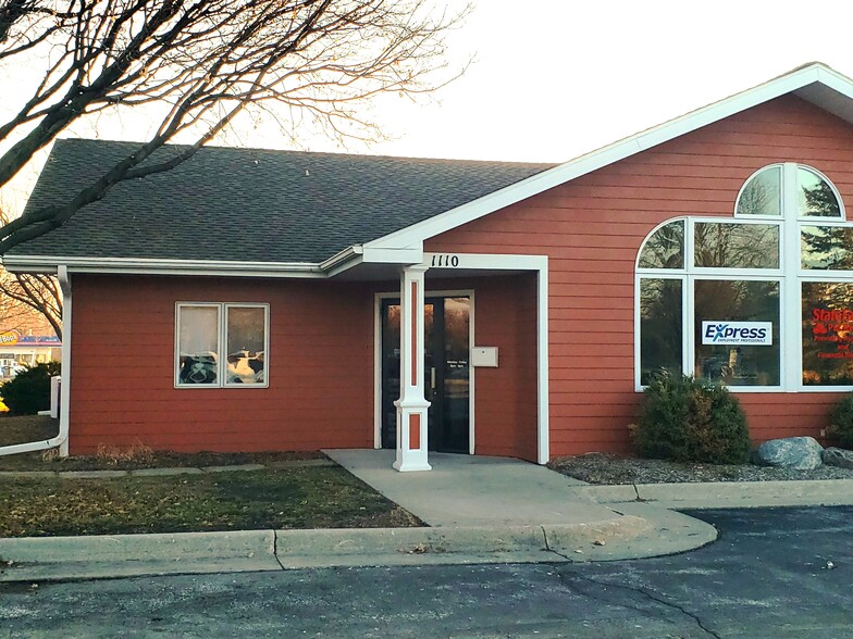 1110 Buckeye Ave, Ames, IA à louer - Photo du bâtiment - Image 2 de 17