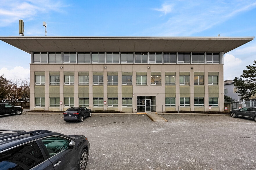 6351 197th St, Langley, BC for sale - Building Photo - Image 2 of 19