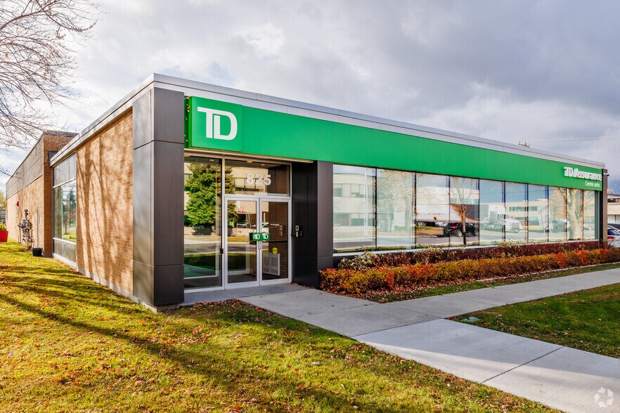 825 Av Bancroft, Pointe-claire, QC for sale - Primary Photo - Image 1 of 1