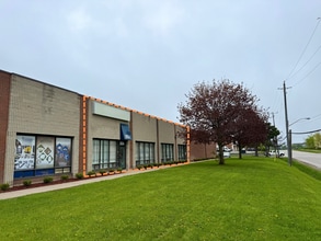 72-80 Rolark Dr, Toronto, ON à louer Photo intérieure- Image 2 de 2