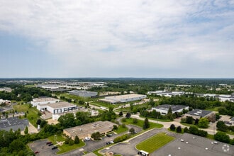 1700 Harmon Rd, Auburn Hills, MI - Aérien  Vue de la carte - Image1