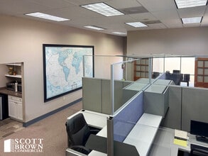748 S Sherman St, Richardson, TX for lease Interior Photo- Image 2 of 5