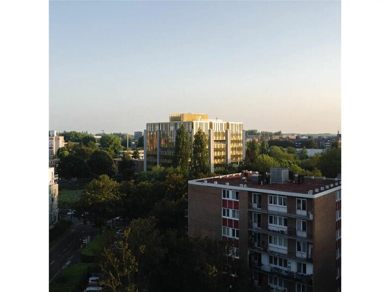 6 Rue Des Techniques, Villeneuve-d'Ascq for lease - Building Photo - Image 2 of 16